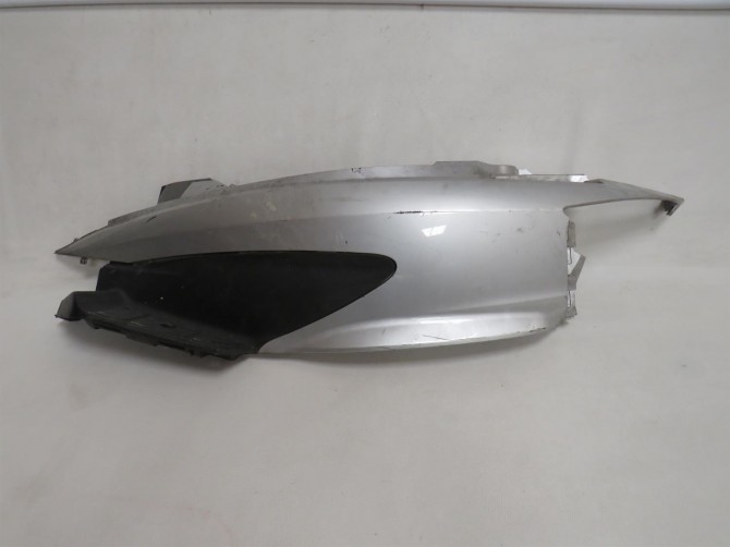 cacha izquierda suzuki burgman 125