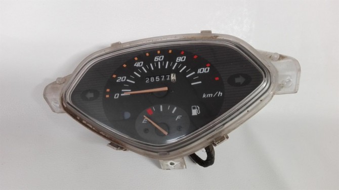 cuadro relojes honda lead