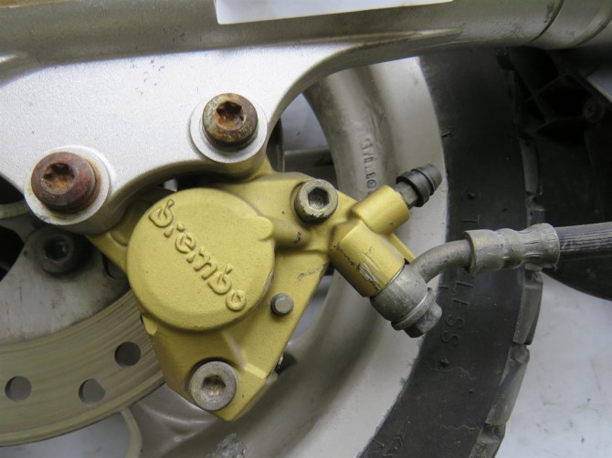 pinza freno delantero yamaha neos