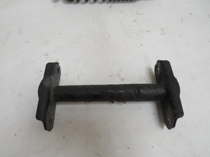 soporte motor peugeot trekker 