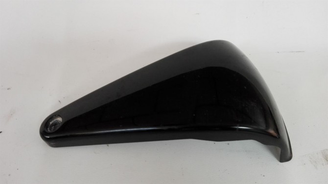 tapa bajo asiento kawasaki vulcan 800